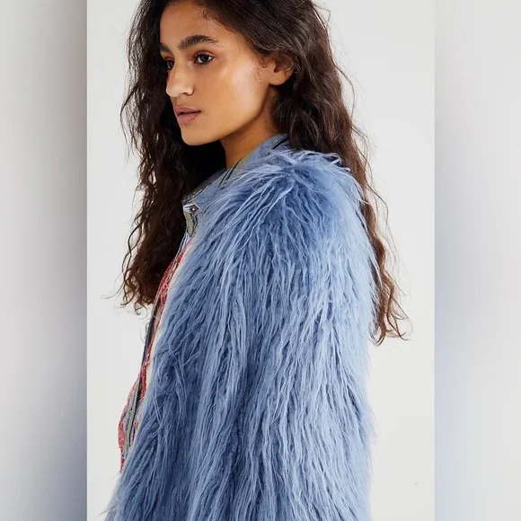 Free People Renata Fur Coat Jacket Oversized Taylor Swift Size M NWT - Picture 8 of 16